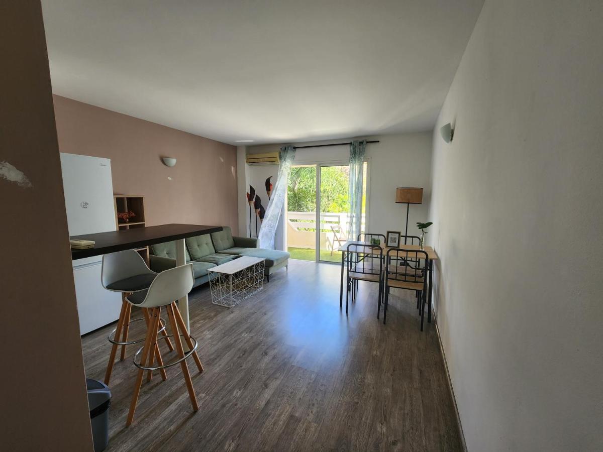 Appartement Cosy En Duplex Avec Jardin Et Cuisine A Trianon Noumea Bagian luar foto
